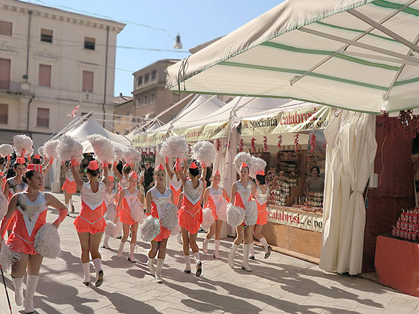 Rieti Cuore Piccante: Blaskapelle und Cheerleader bei der feierlichen Eröffnung