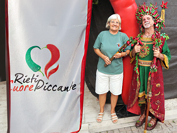 Rieti Cuore Piccante: Renate mit seiner Majestät, "Il Re del Peperoncino", Gianni Pellegrino