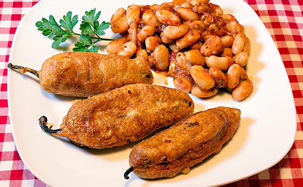 Friggitellos Rellenos (Gefüllte Friggitelli)